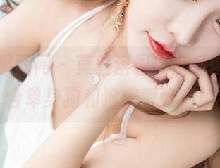 GIRLT果团网 – 莫雅淇最新可爱图包，适合单身狗和狗粮爱好者！