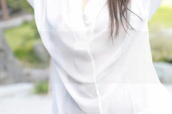 MFStar模范学院 – 制服下的卤蛋luna：私拍里的日常与幻想