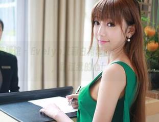 MyGirl美媛馆 – Evelyn艾莉白裙套图：每一张都是旅行日记，路过我的心！