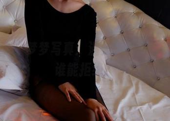 PANS – 梦梦写真：温柔与诱惑的边缘，谁能拒绝？