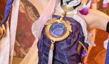 问：什么？免费的雷姆女仆美图？答：PoppaChan，你的心头好！