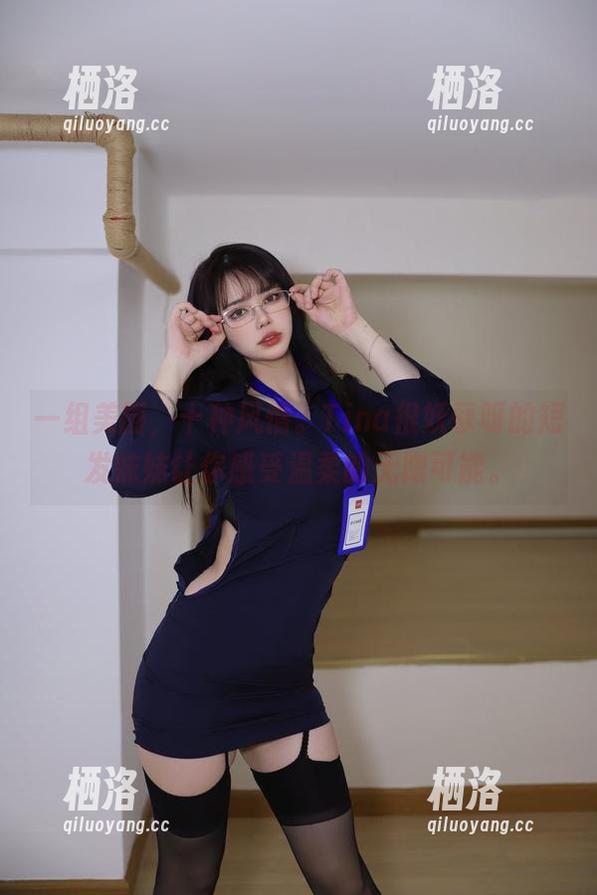 一组美图，十种风情。Tina很妖孽呀的短发妹妹让你感受温柔的无限可能。