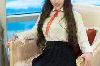 TuiGirl推女郎 – 李七喜的白裙子写真让我想起了冰淇淋，甜到让人心动，但又怕融化似的。