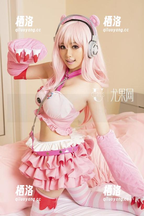 UGirls尤果网 - 观看Abby金金女仆的作品，恍惚不知自己变成了个小迷弟？