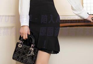 XIAOYU语画界 – 陷入Angela喜欢猫的性感丝袜内衣中，原图资源给你无尽想象！