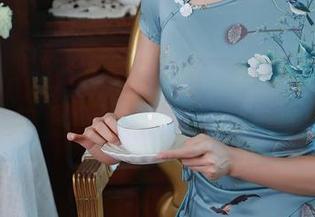 Xiuren秀人网 – 被小魔女奈奈的纯白迷住了？网盘一键下载，神秘感继续发酵