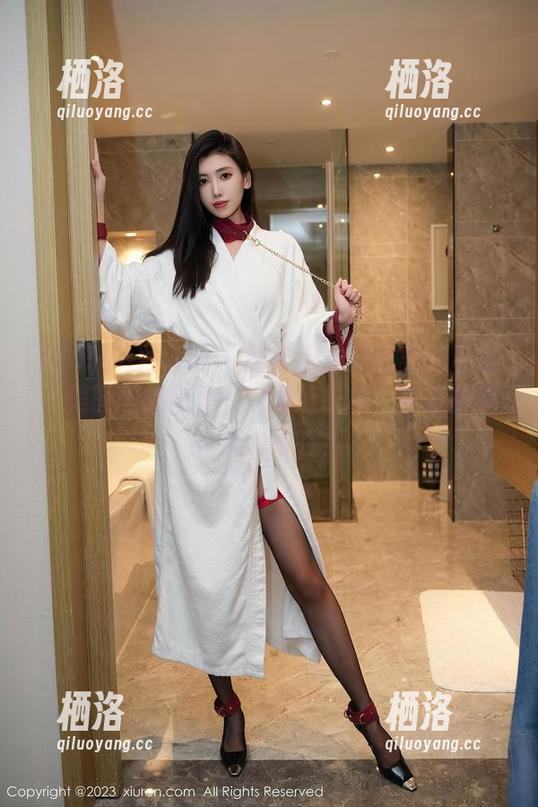 Xiuren秀人网-悠悠YOYO Xiuren秀人网 - 从未见过如此美的私房,美图里的悠悠YOYO连衣裙,简直像梦一样的存在!