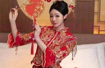 Xiuren秀人网 – 桃色奶酪在线放送：校服原图，胸有成竹的俏皮与甜蜜