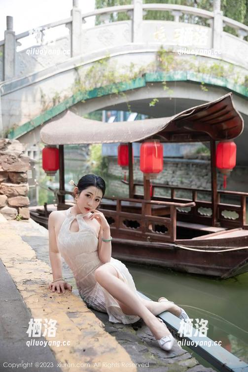 Xiuren秀人网 - 看看模特悦悦的美腿套图，别说我没提醒你，记得带好纸巾！