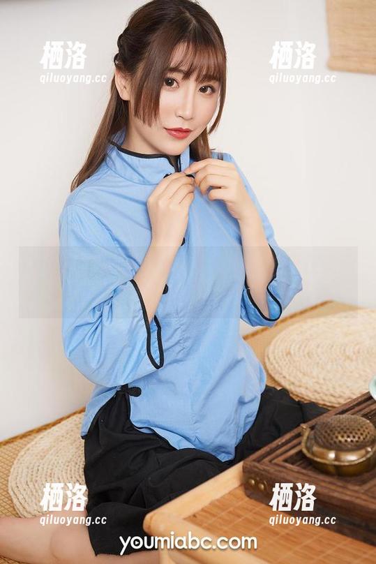 YouMi尤蜜荟 - 当夏玲蔓姐姐出现在我眼前，哇，这写真真的是忍不住再看一遍！