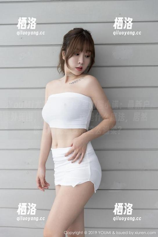 YouMi尤蜜荟-熊小诺 YouMi尤蜜荟 - 园子里的熊小诺:最新户外美图,想问一下,这是什么魔法,居然能让阳光都变得这么温柔?
