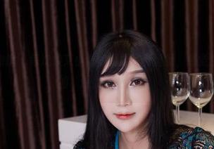 YouWu尤物馆 – 每次换艾小青的温柔写真壁纸，感觉生活都变得更加‘温柔绅士’了！