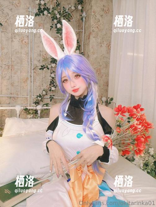 rinka冲田凛花的厨娘梦：私拍套图里的调皮与美味！