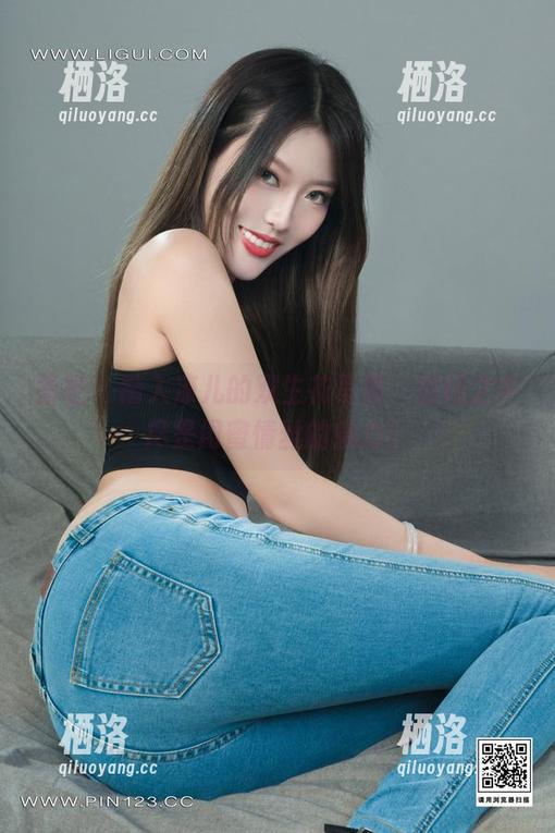丽柜 - 踏入凉儿的双生花写真，福利之中尽是闺蜜情丝的魅力！
