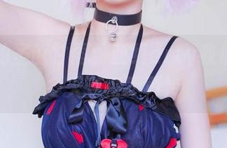 图库里的圣诞甘雨：亚缇arty教你如何让冬天变得不再冷