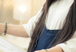 头条女神 – 李温柔双马尾作品，我只想问，她到底要我怎么跟她搭话？