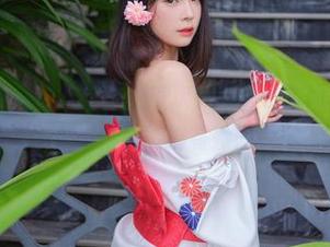 姜仁卿(강인경)和服合集：每次下载前都想问自己，‘穿上了，是不是就能拥有她的气质？’
