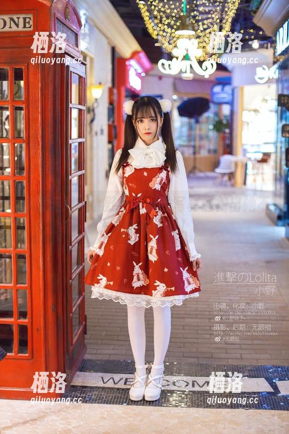 制服迷局：小野妹子w的写真透视出她不为人知的一面！