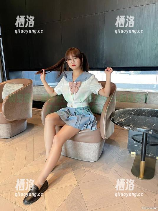 微密圈 - 美图警报！张思允nice的连体衣又来了，围观慎入！