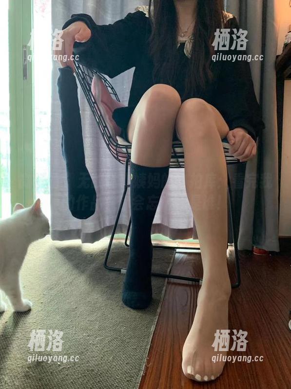 无敌哒小姨妈 微密圈 - 无敌哒小姨妈的自拍库:看完我的作品,你会忘记我是谁!