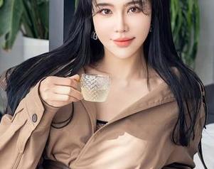 星颜社 – 每次看到梦心玥的红裙美图合集，我都想往心里藏！