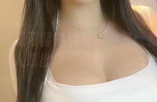 微密圈 – 是可馨吖的写真合集：有料到让人想出门买糖的小甜心