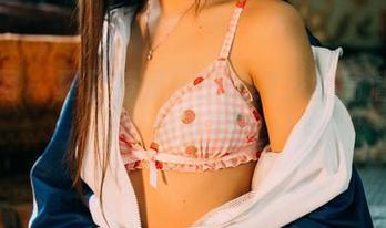 果团网 – 夏日特辑！王语纯少女高清壁纸，清新可人