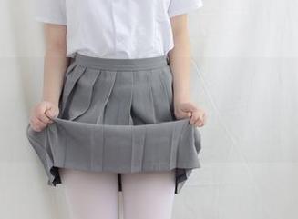 森萝财团 – 吸吸土豪最新资源曝光，沙发上那个旗袍美少女，简直不要太好看！
