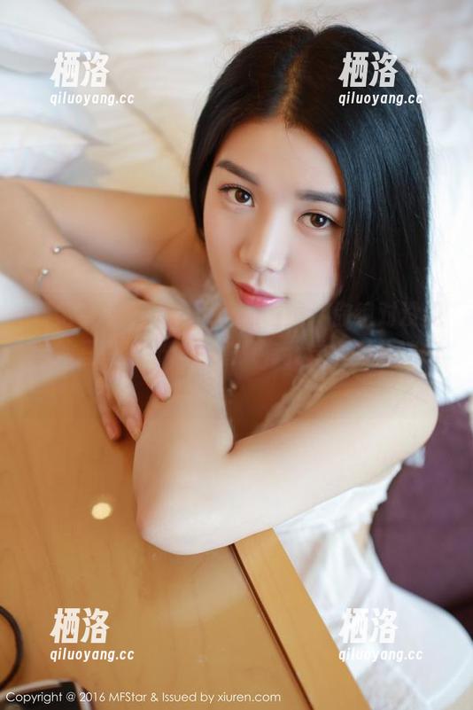 模范学院 - yoo优优的眼镜：你绝对没见过的写真图册，难道只有我觉得有些迷幻？