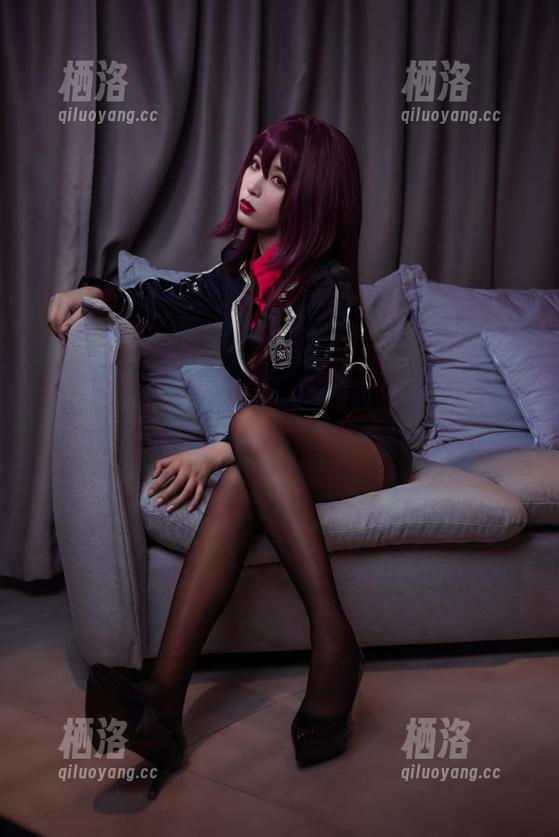 海克斯科技小蛋糕 海克斯科技小蛋糕,这女孩的无圣光写真,真是视觉上的‘甜点’!