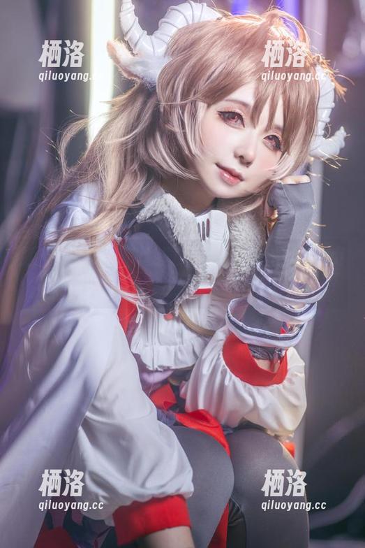 渊秧 插花的姿势,渊秧图集里的无圣光FGO-贞德!