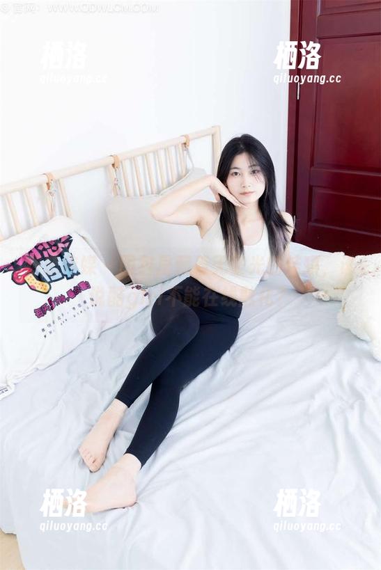物恋传媒 - 图包里藏着无圣光的佳琪，谁说酷girl不能在线融化？