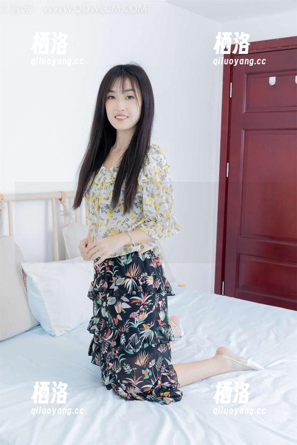 物恋传媒 - 全集来袭！泡泡的薄灰丝（脚尖加固款），让你意识到灰色的无限可能，快下载吧！