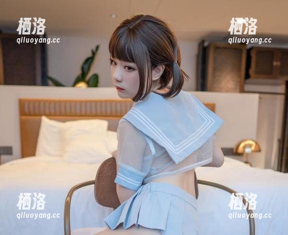 梦游Alice的国度：王胖胖u的精选cos，奇妙的画面感触！