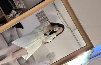 微密圈 – 福利特辑：紫色调下的玫桃泡芙写真让你心动