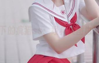 红裙下的疯猫ss：经典美图也有脾气