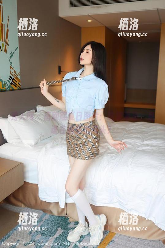 秀人网 - 唐翩翩夏日图片：这波清凉，是谁在偷偷出风头？