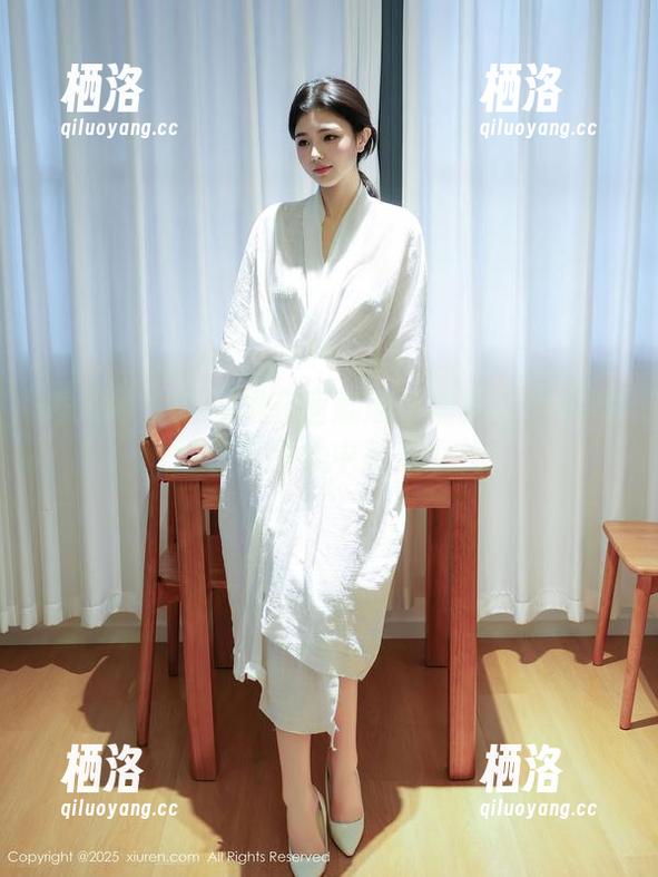 秀人网 - 连衣裙在唐翩翩面前都自愧不如，她在线图集中就是女神！