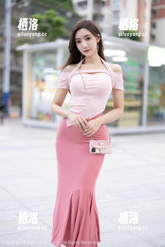 秀人网 - 夏甜甜校服图包，真是让人回味无穷的青春气息