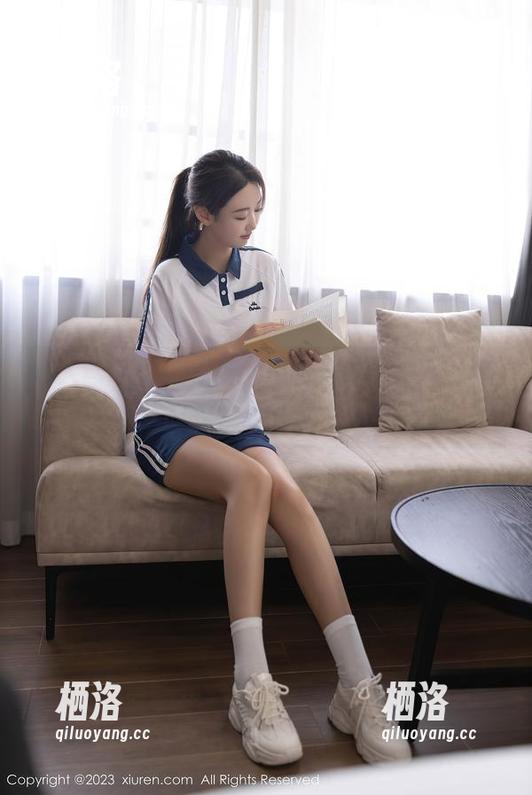 秀人网 - 身材与画面：孟狐狸FoxYini美腿图集，怎么能不心动
