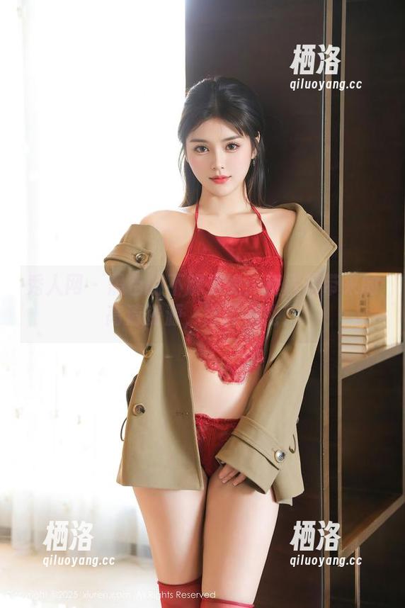 秀人网-程程程 秀人网 - 黑色的不解之缘:程程程带来的高清资源,欲罢不能!