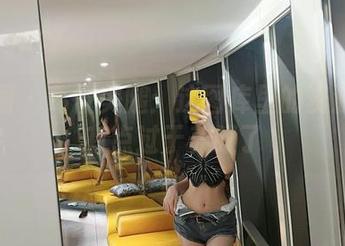 微密圈 – 葛征美腿：这图库里的资源居然有点过于养眼了