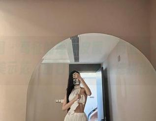 微密圈 – 葛征的蝙蝠皮服，简直是无圣光的完美示范，图包里还是没法挑出瑕疵。