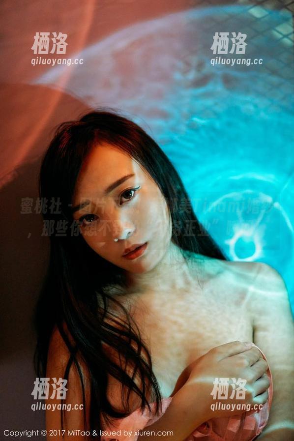 蜜桃社-缇娜美Tinami 蜜桃社 - 图片下载!缇娜美Tinami婚纱,那些你想不到的“不务正业”瞬间!