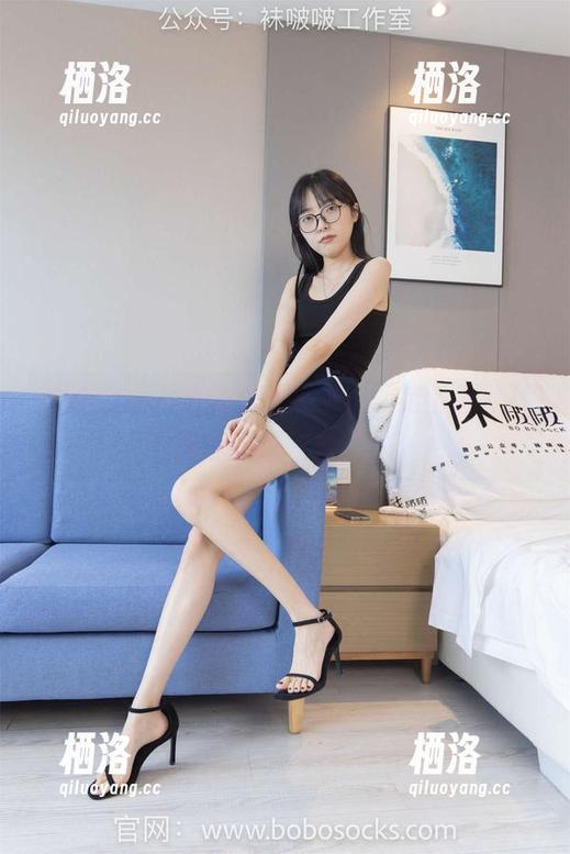 袜啵啵 - 小沫的女王风情：图库下载，让你的灵感飞舞吧！