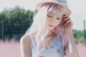 凤凰新村再现，西瓜少女最新写真里鲜嫩的感觉让人忍不住想多看几遍。