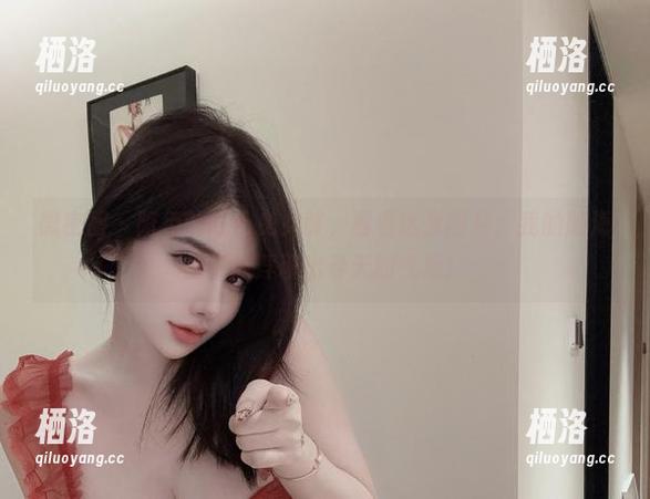 微密圈 - 阿色的红色兔女郎，看看这张图片，我的脑海里瞬间浮现出春天的气息！