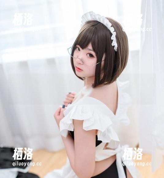 青水百合子的私房魅力，73毛衣让人心痒难忍