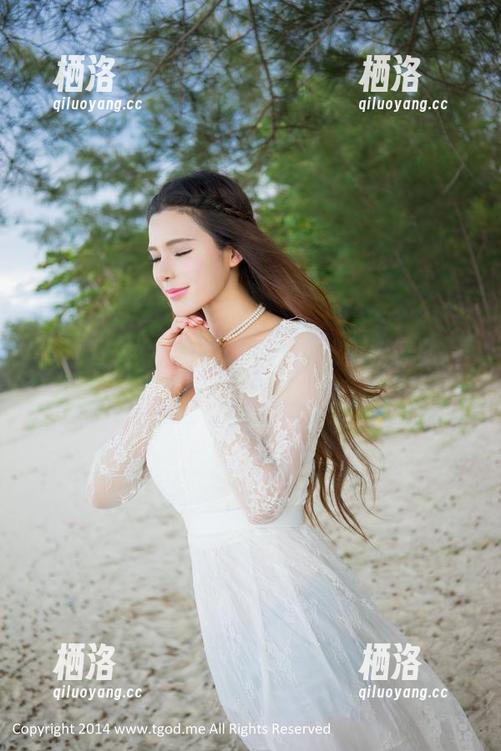 青豆客 - 少女可儿Kayen的每张美图，都能成为你的独特壁纸