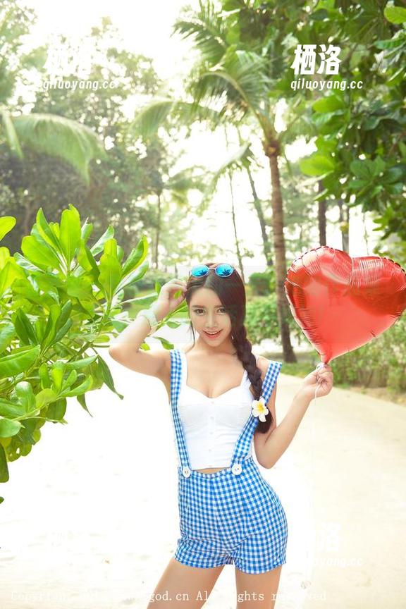 青豆客 - 女神张美荧的一天：她的作品集下载，别人的生活真不如她!